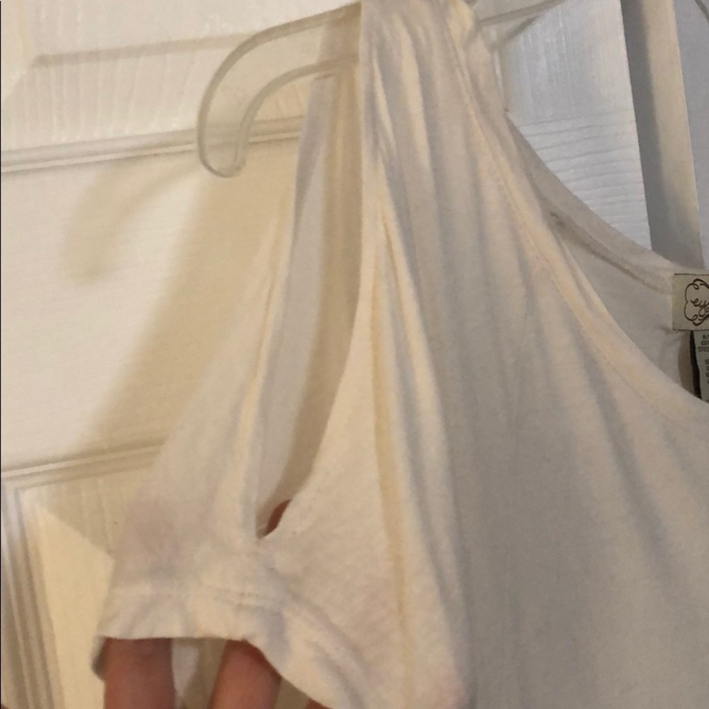 Off shoulder top - Picture 4 of 4
